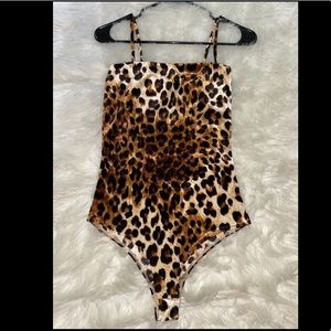 (SOLD) Fashion nova Bodysuit Cheetah Print